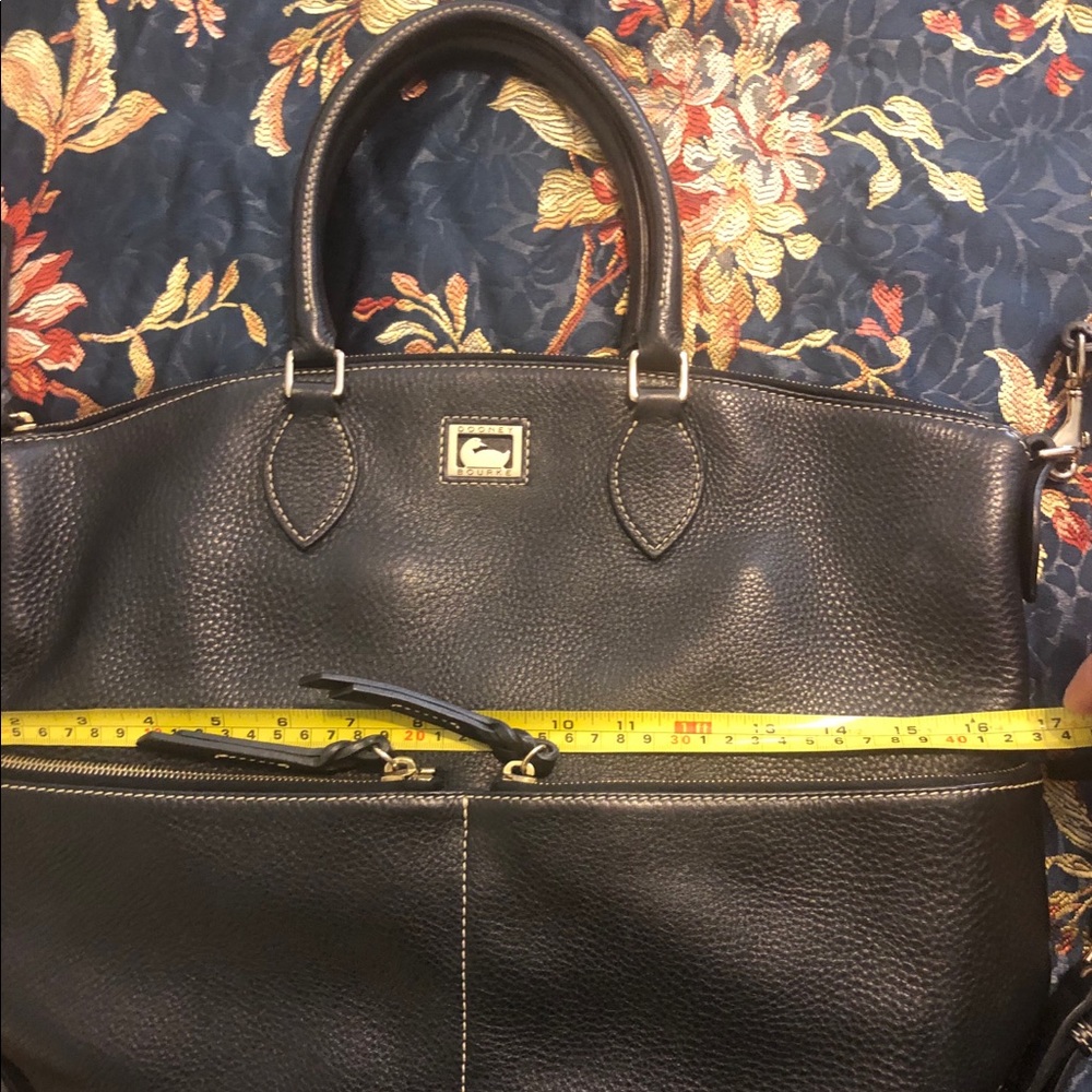 Dooney & Bourke large black leather satchel bag - Picture 5 of 7
